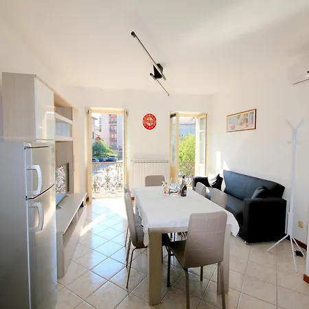 Belvilla By Oyo Casa Pedroni 1 * Verbania